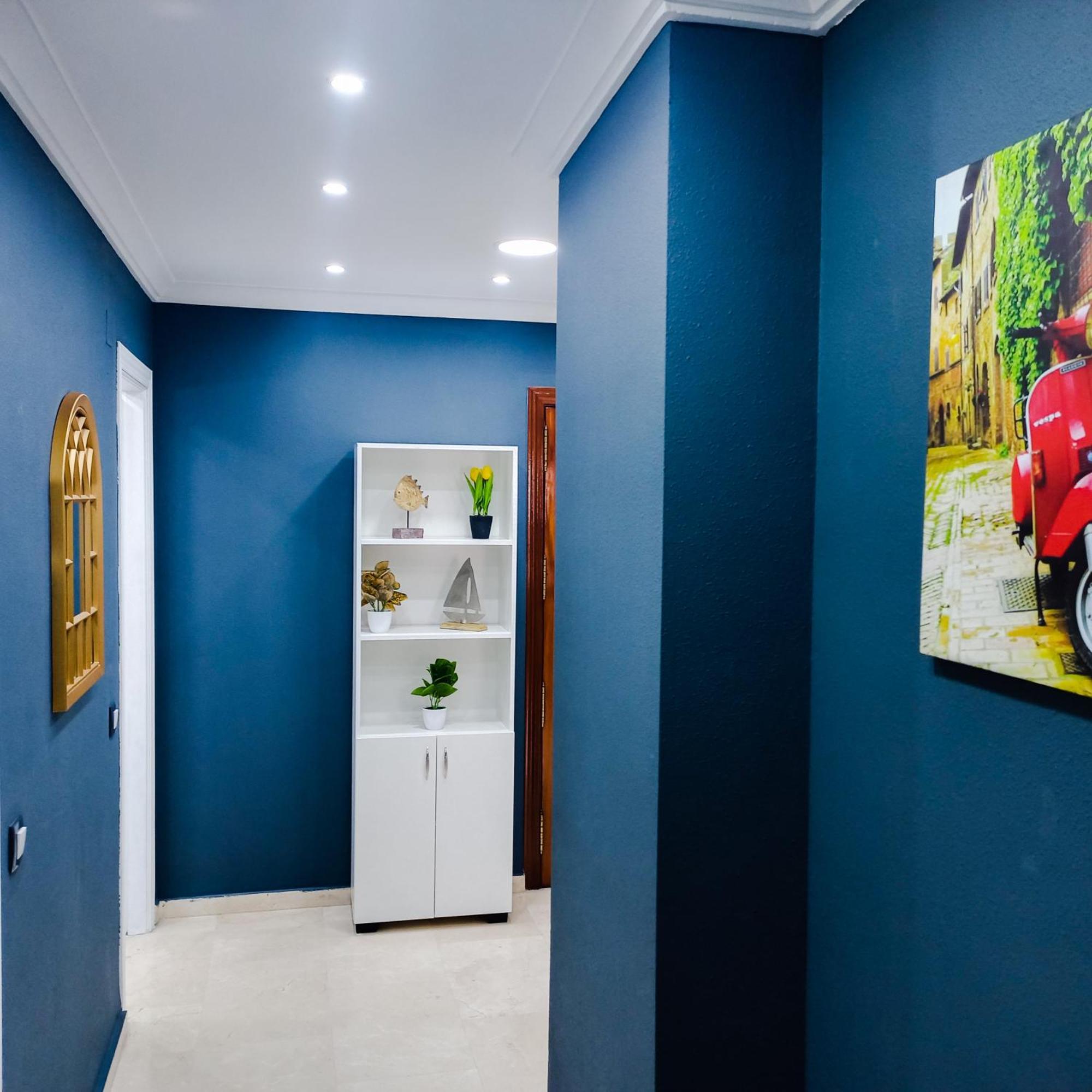 Moderne Appartement Au Plein Centre-Ville En Face Hilton & La Gare De Train Tgv Avec Climatisation Tanger Luaran gambar